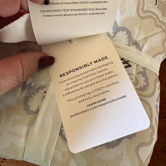 Pottery Barn Celeste Damask Cotton Percale Sham King Set of 2 Neutral Floral NEW - Picture 5 of 7